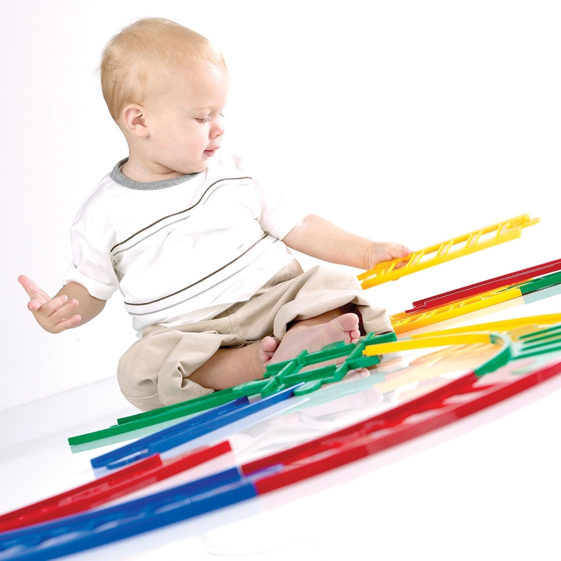Tolo top train track